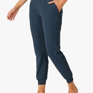 NWT - Beyond Yoga - Space Dye Midi Jogger - Deep Olive - Sz S